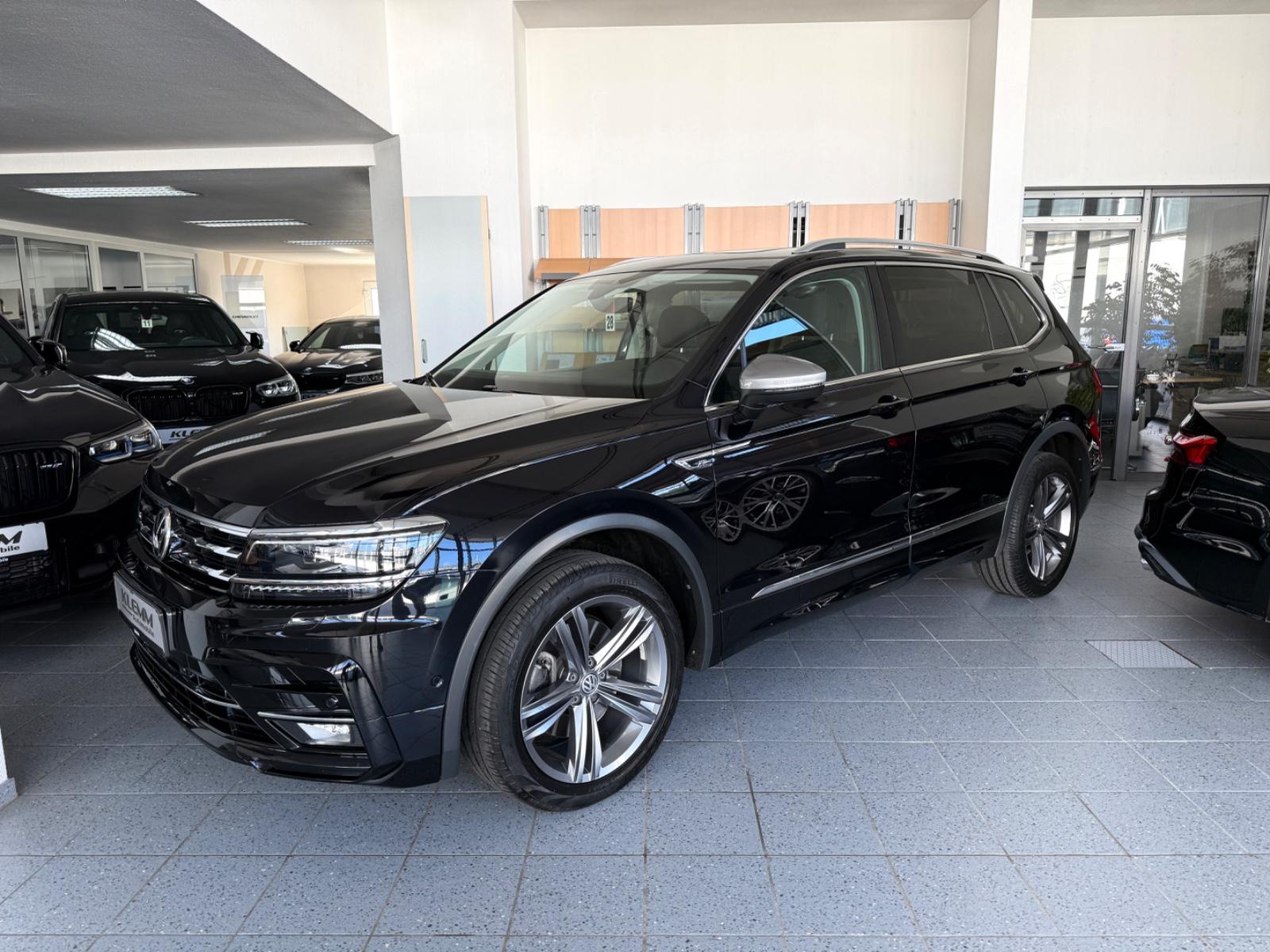 Volkswagen Tiguan Allspace R-line 4Motion/7Sitzer/Panorama