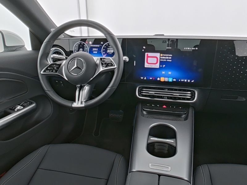 Fahrzeugabbildung Mercedes-Benz CLA 250+ EQ Progressive*Distronic*360*Totwinkel*