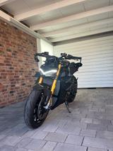 Ducati Streetfighter V4S - DUCATI ST4S