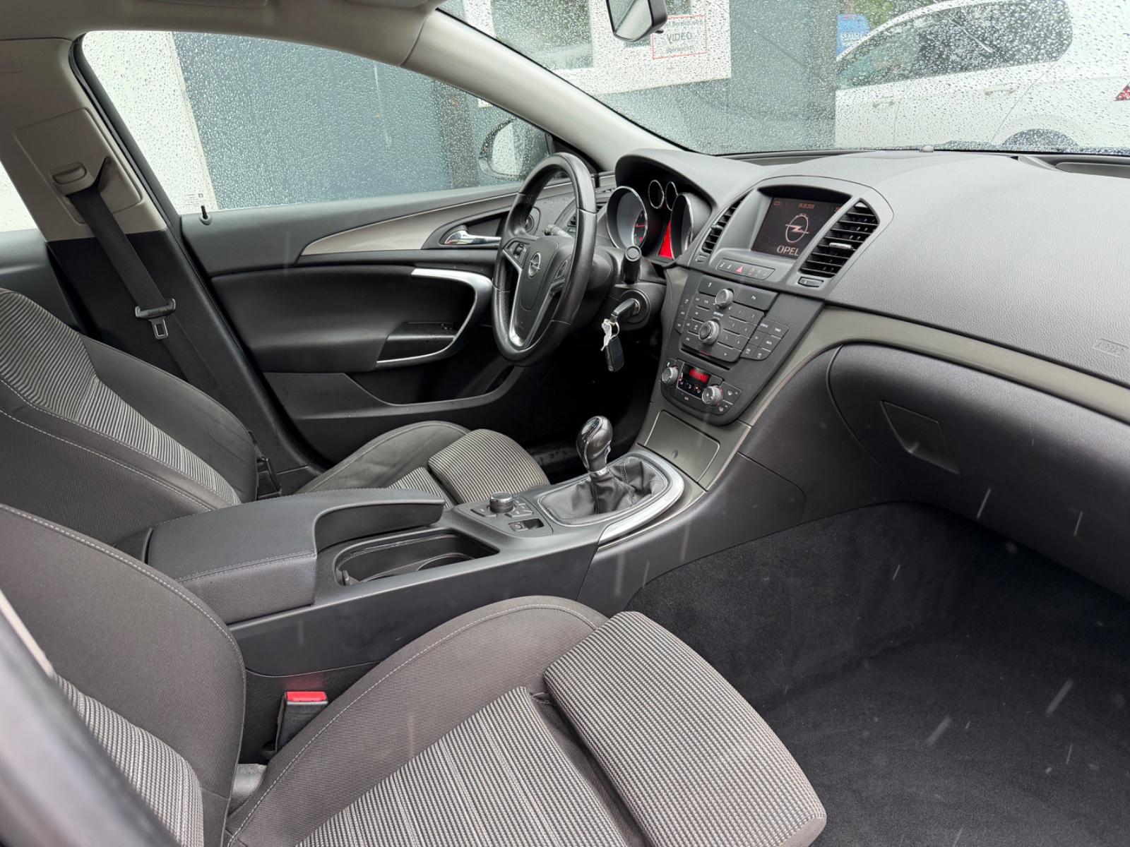 Opel Insignia A 1.6 Lim. Edition Navi Klimaauto Tempo