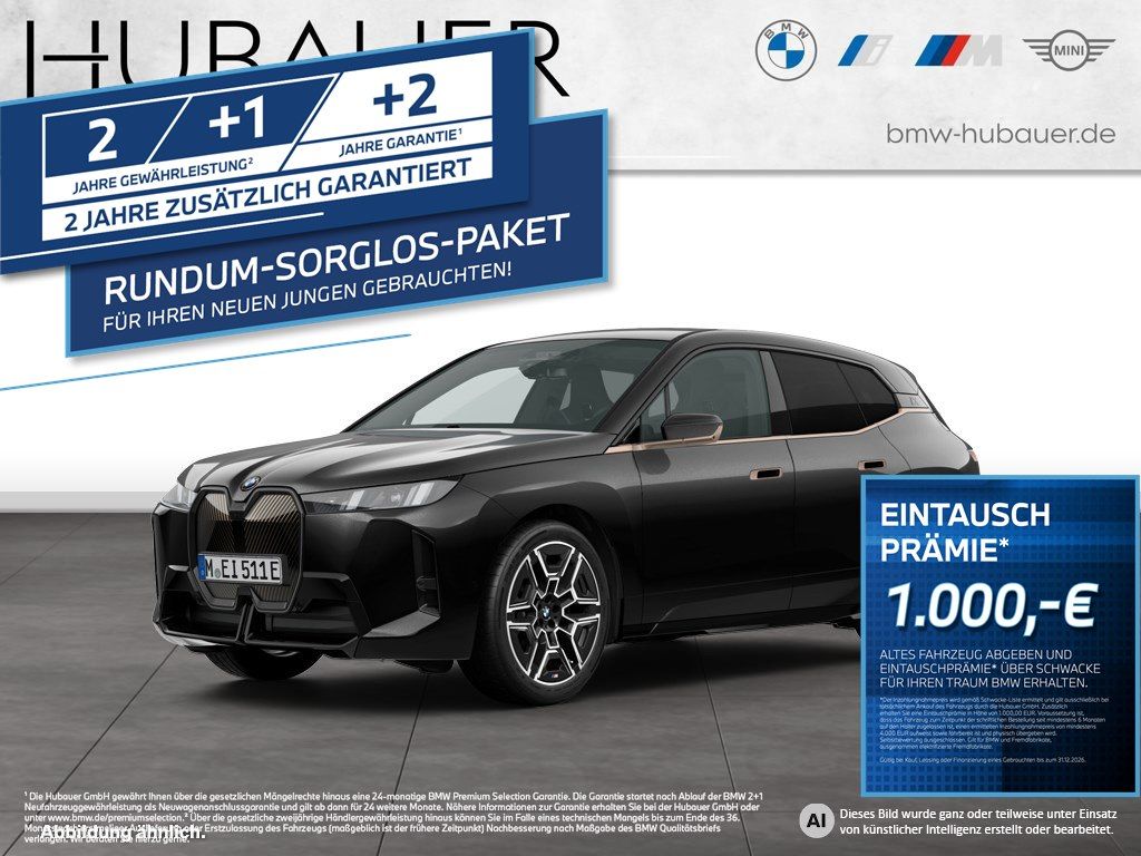 BMW iX xDrive45 [M Sport, IconicGlow, HK Sound, AHK]