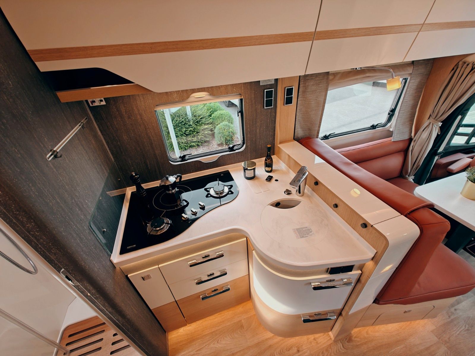 Fahrzeugabbildung HYMER / ERIBA / HYMERCAR B - KLASSE ML T 780 X - SANSIBAR® LTD. PTS MAGNO