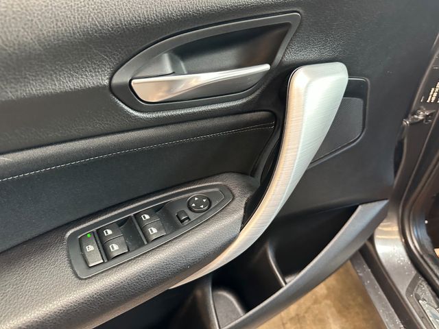 BMW 118 *Sport* Tempo*Navi*2-Hand*Scheckheft*2-Zonen
