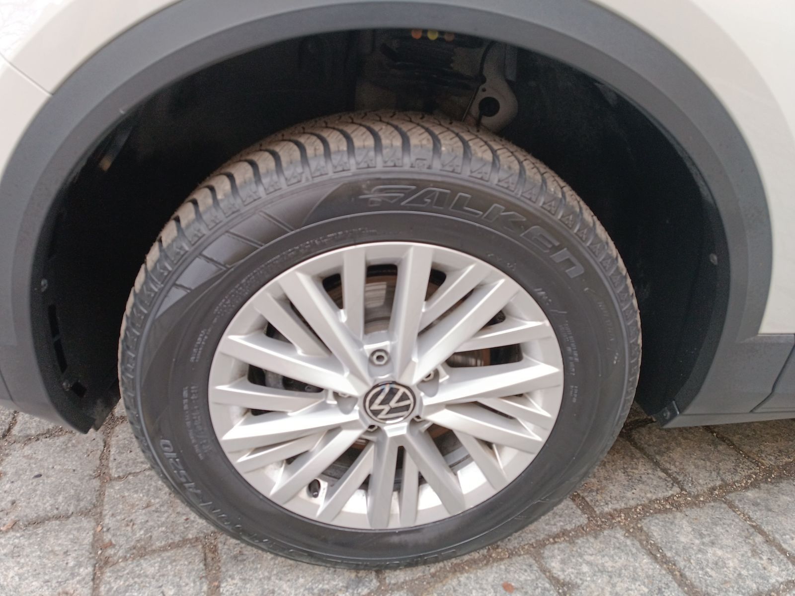 Volkswagen T-Roc - Bild 7