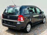 Opel Zafira 1.6 Family +7-SITZE+KLIMA+1.HAND+ - Opel Zafira mit Benzin-Antrieb: Kleinbus, 1.6
