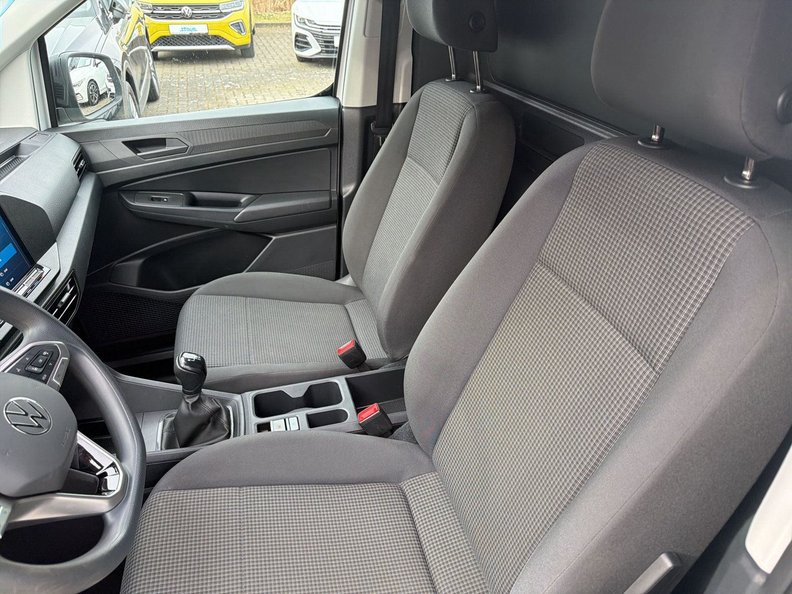 Caddy Cargo TDI Apple CarPlay AZV Klima