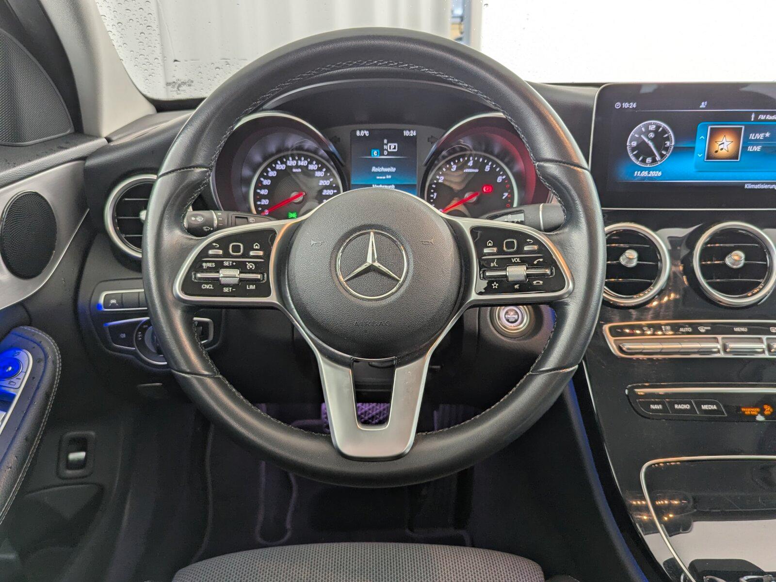 Mercedes-Benz C 300 T Avantgarde LED+NAVI+SHZ+RFK+TEMP+BC/FIS