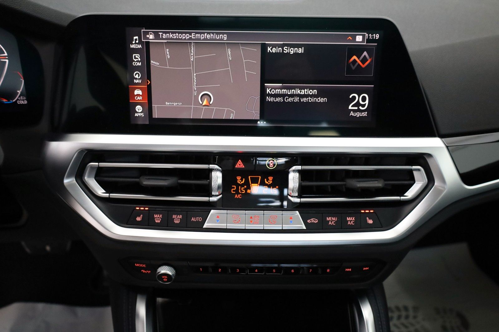 Fahrzeugabbildung BMW M240i xDrive Leder,Navi,LED,HUD,ACC,SD,360°,H/K