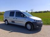 Volkswagen Caddy Maxi DSG Standhzg Navi Transporter und - Volkswagen Caddy Maxi: Von Privat