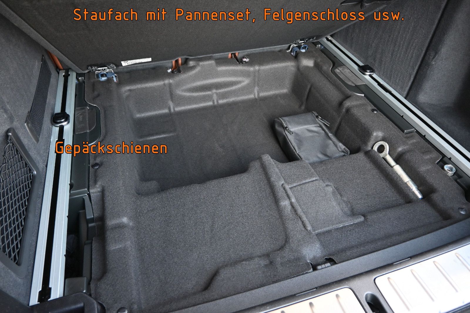 Fahrzeugabbildung BMW X4 xDr.30d °ACC°AHK°IND.MERINO-LEDER°STANDHEIZ.°