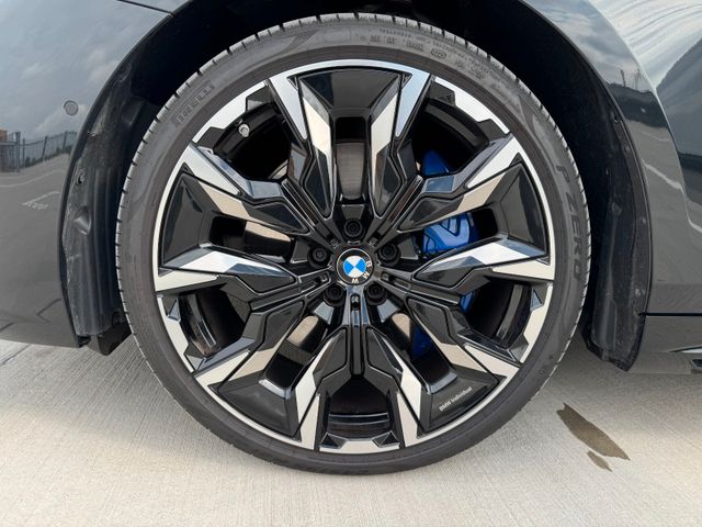 BMW 540 d xDrive Touring/ M Sport Pro /21"