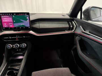 Skoda Kodiaq 2.0 TSI 4x4 RS 7-Sitze*Pano*StHz*AHK