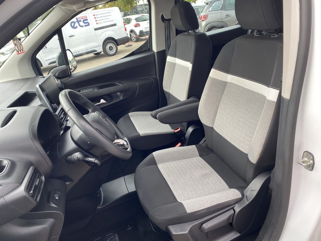 Fahrzeugabbildung Citroën Berlingo M PureTech 110 FEEL *Keyless*PDC*8Zoll*