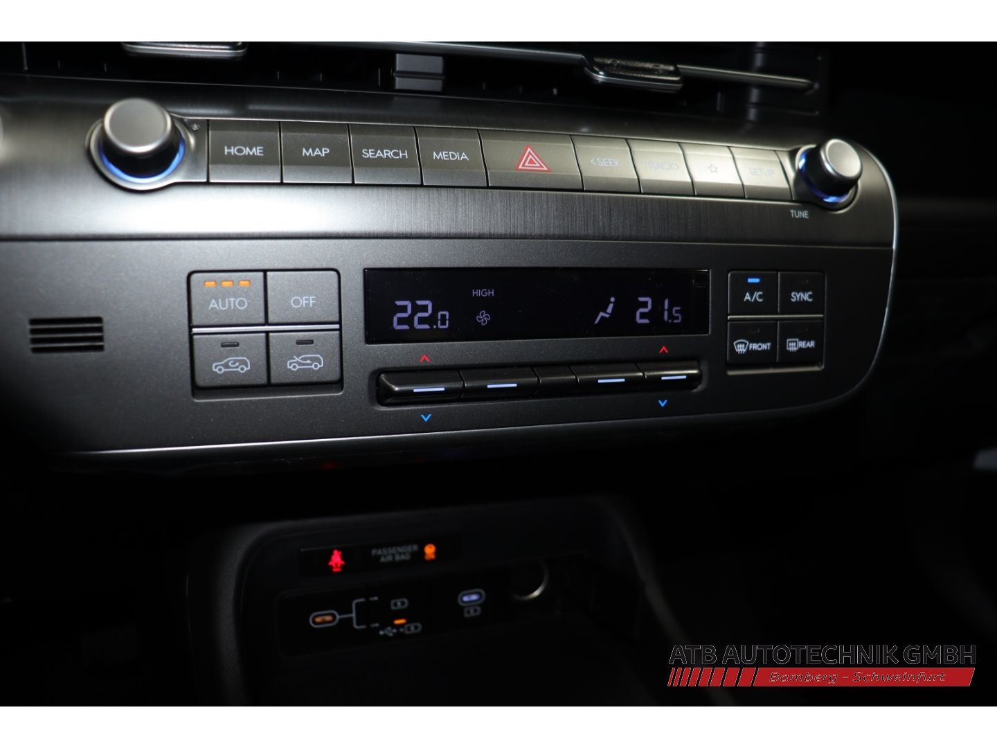 Fahrzeugabbildung Hyundai KONA MY26 Select 1.6 T-GDi 150PS 6MT 2WD Funktio