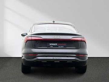 صورة 5 لـ 2023 AUDI Q8 E-TRON