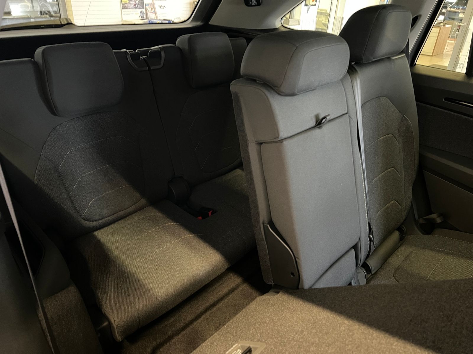 Fahrzeugabbildung SKODA Kodiaq Selection 2.0 TDI DSG 4x4 *AHK, 7 Sitze,