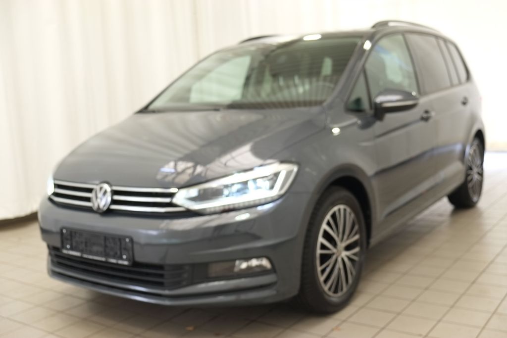 Volkswagen Touran — fotografia 3
