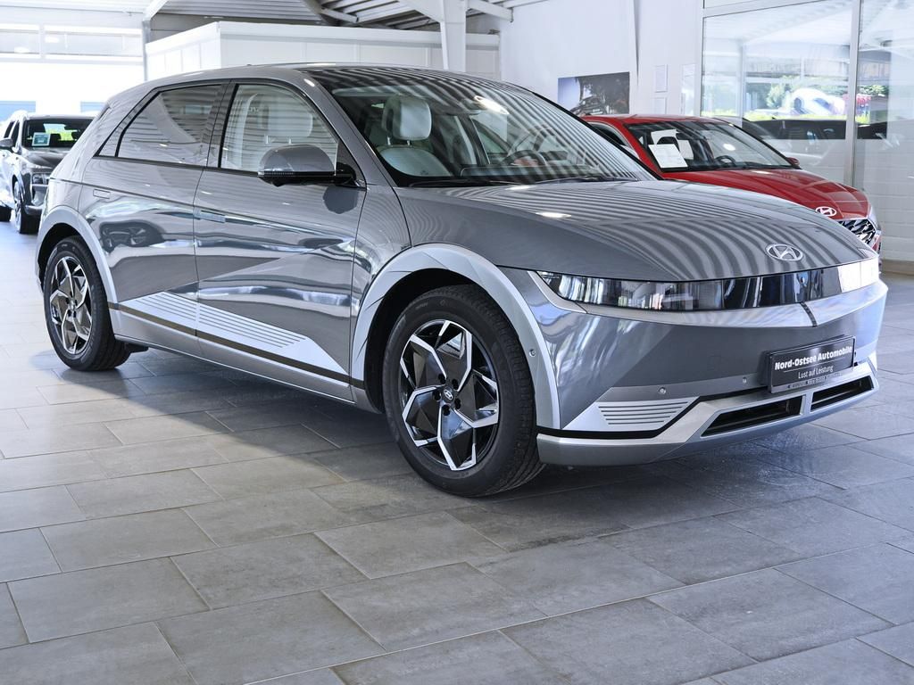 Fahrzeugabbildung Hyundai IONIQ 5 UNIQ ELEKTRO SHZ LHZ PANO NAVI KAMERA