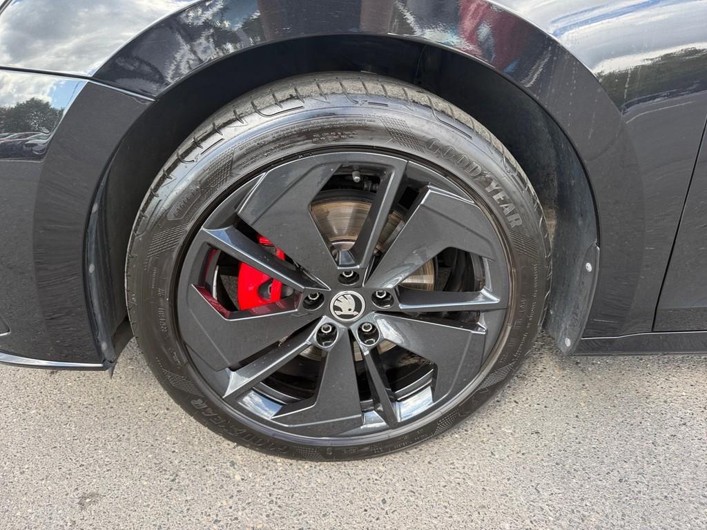 Skoda Octavia Combi 2,0 TD RS DSG, миниатюра 4