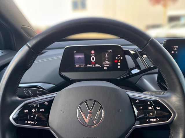 ID.4 Pro Performance electric ACC CarPlay