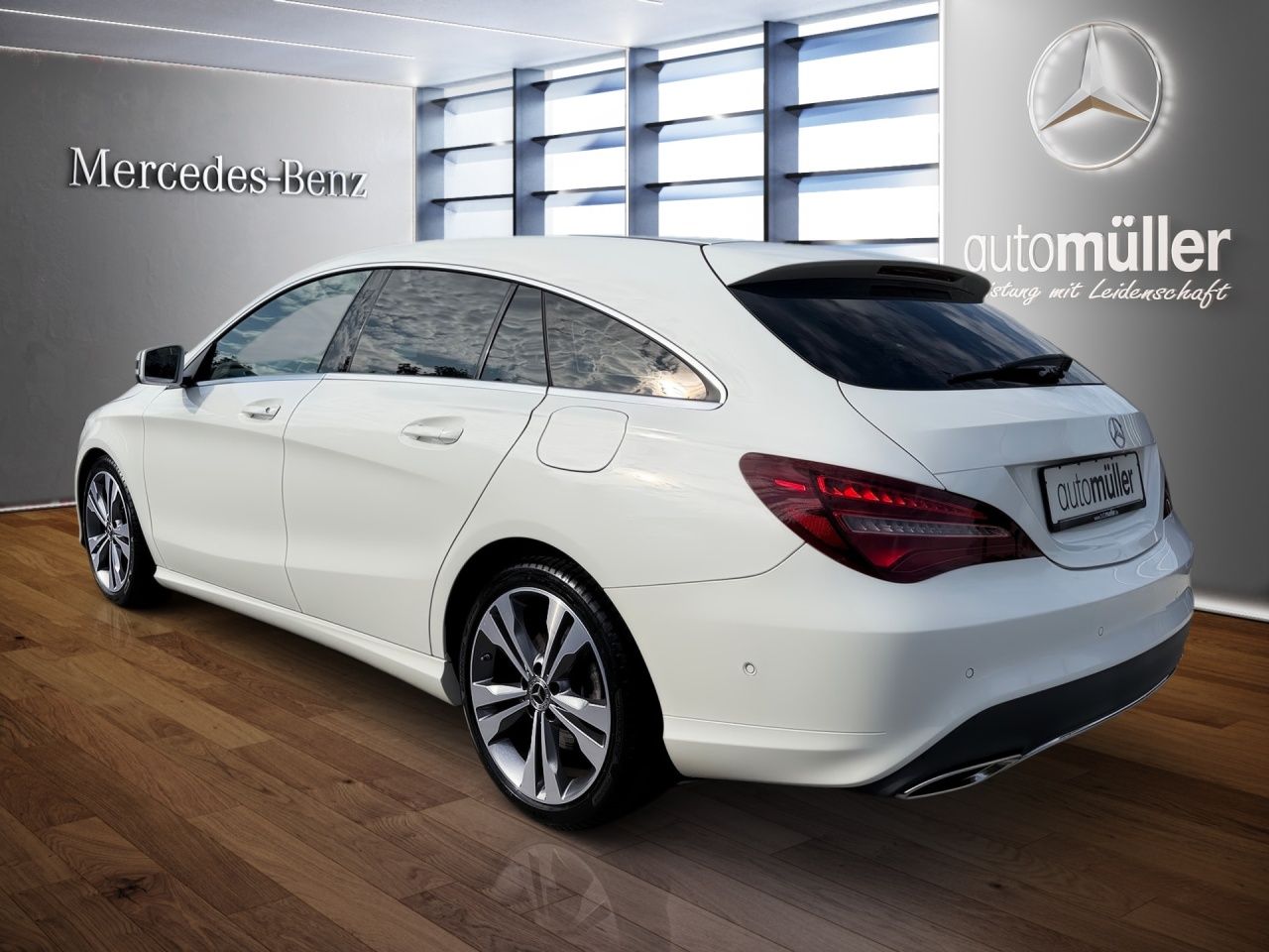 Fahrzeugabbildung Mercedes-Benz CLA 180 SB AUT LM SoundSys Teilled.