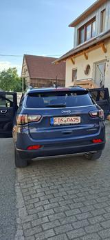 Jeep Compass 1.3 GSE T4 110kW Limited DCT Limited - Jeep Compass von privat