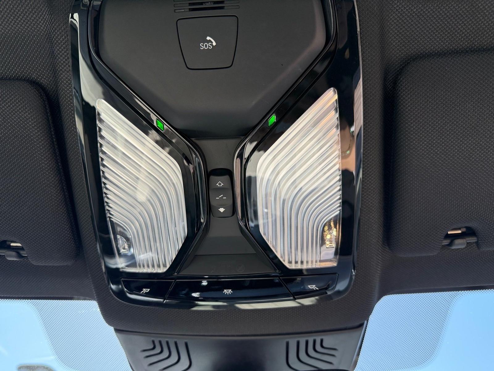 BMW 520d M SPORTPAKET+PANORAMA+AHK+MASSAGE+NIGHT VIS