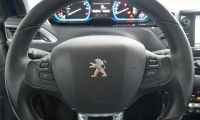 Peugeot 2008 Allure *NAVI/SHZ/PANO/PDC/RFK*