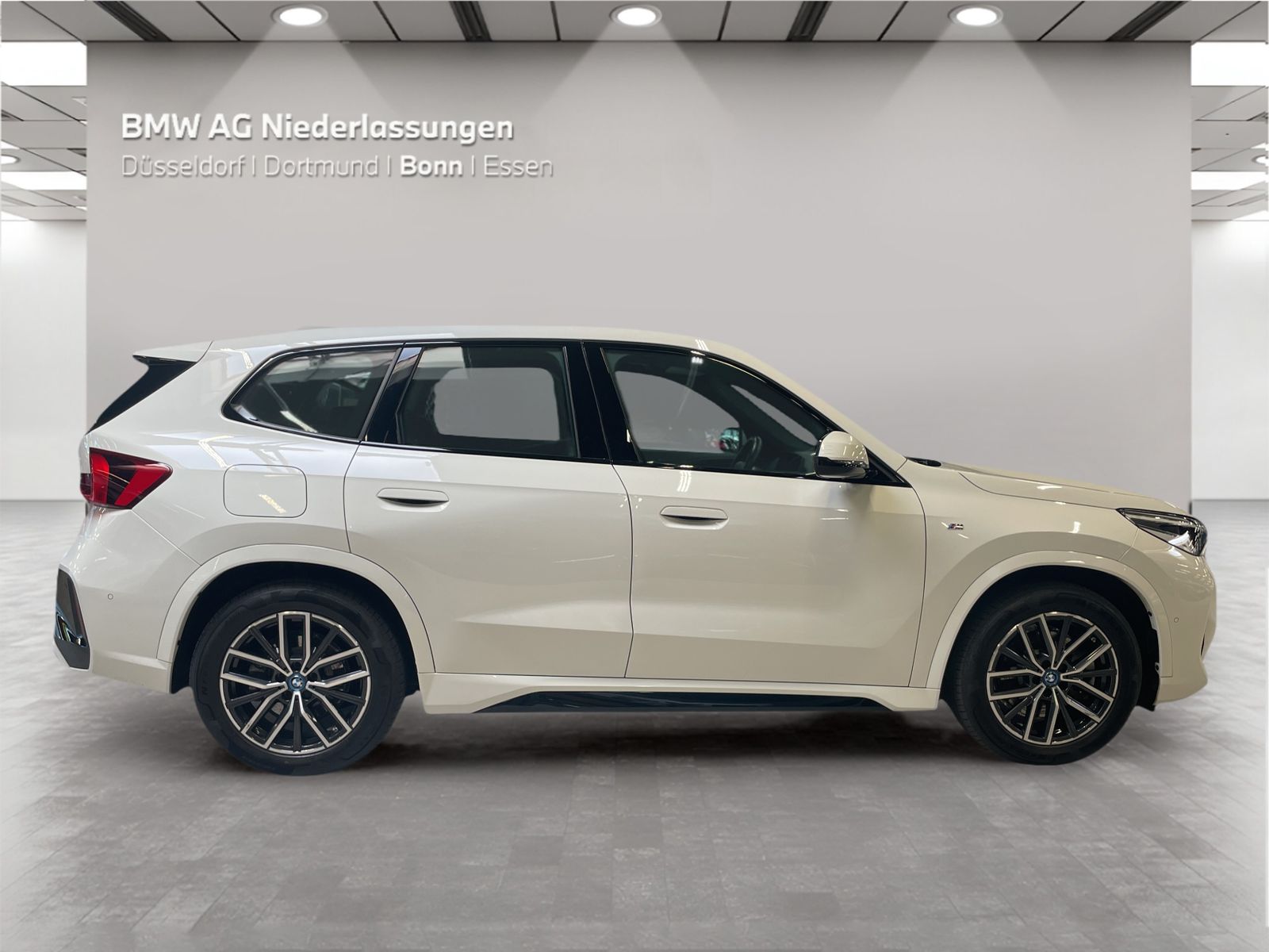 BMW iX1 xDrive30 M Sport Kamera Sitzheizung foto 5