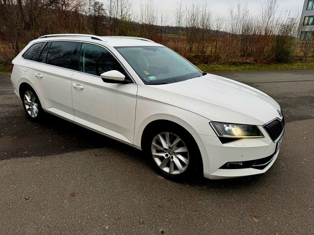 Skoda Superb Combi Ambition DSG 1HAND NETTO 12200EURO