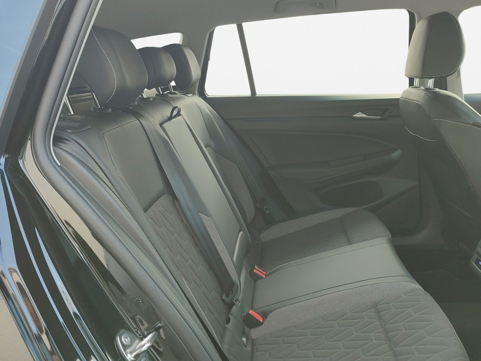 Volkswagen Golf - Bild 17
