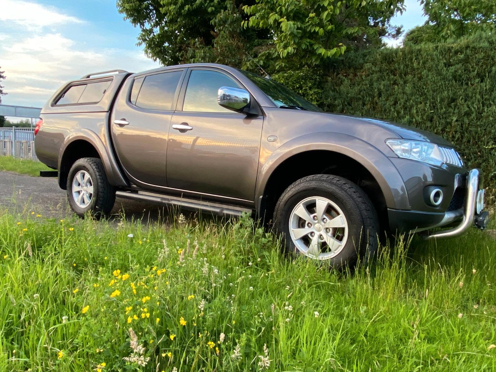 Mitsubishi L200 Intense Doppelkabine 4WD*Automatik*Hardtop*