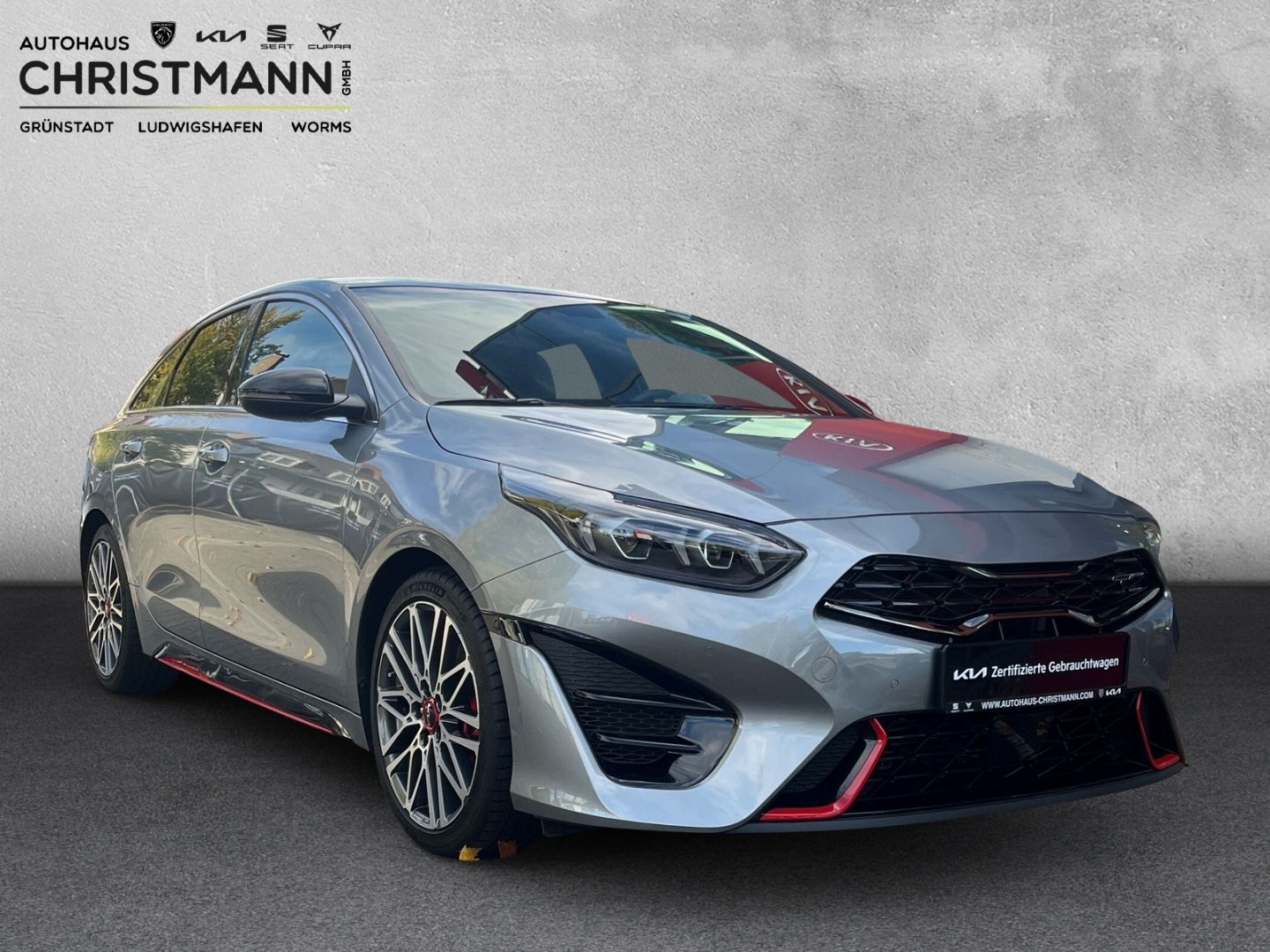 Fahrzeugabbildung Kia ProCeed GT 1.6 T-GDI EU6d *GLASDACH* NAVI* *SITZ