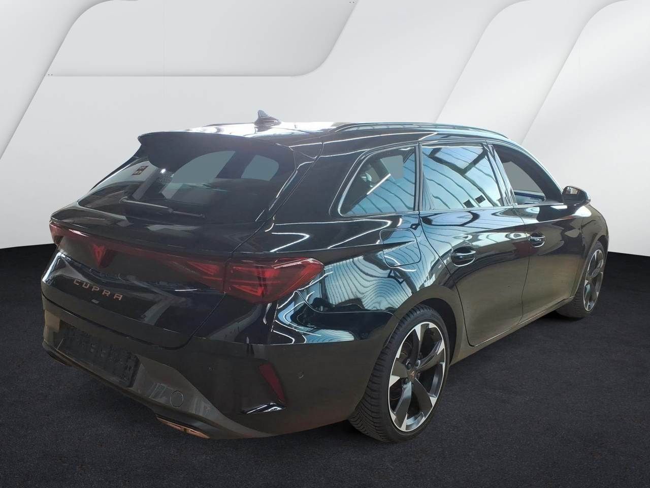 Cupra Leon SP 1.5 e-Hybrid DSG LED AHK NAVI ACC SIDEAS imagem 2