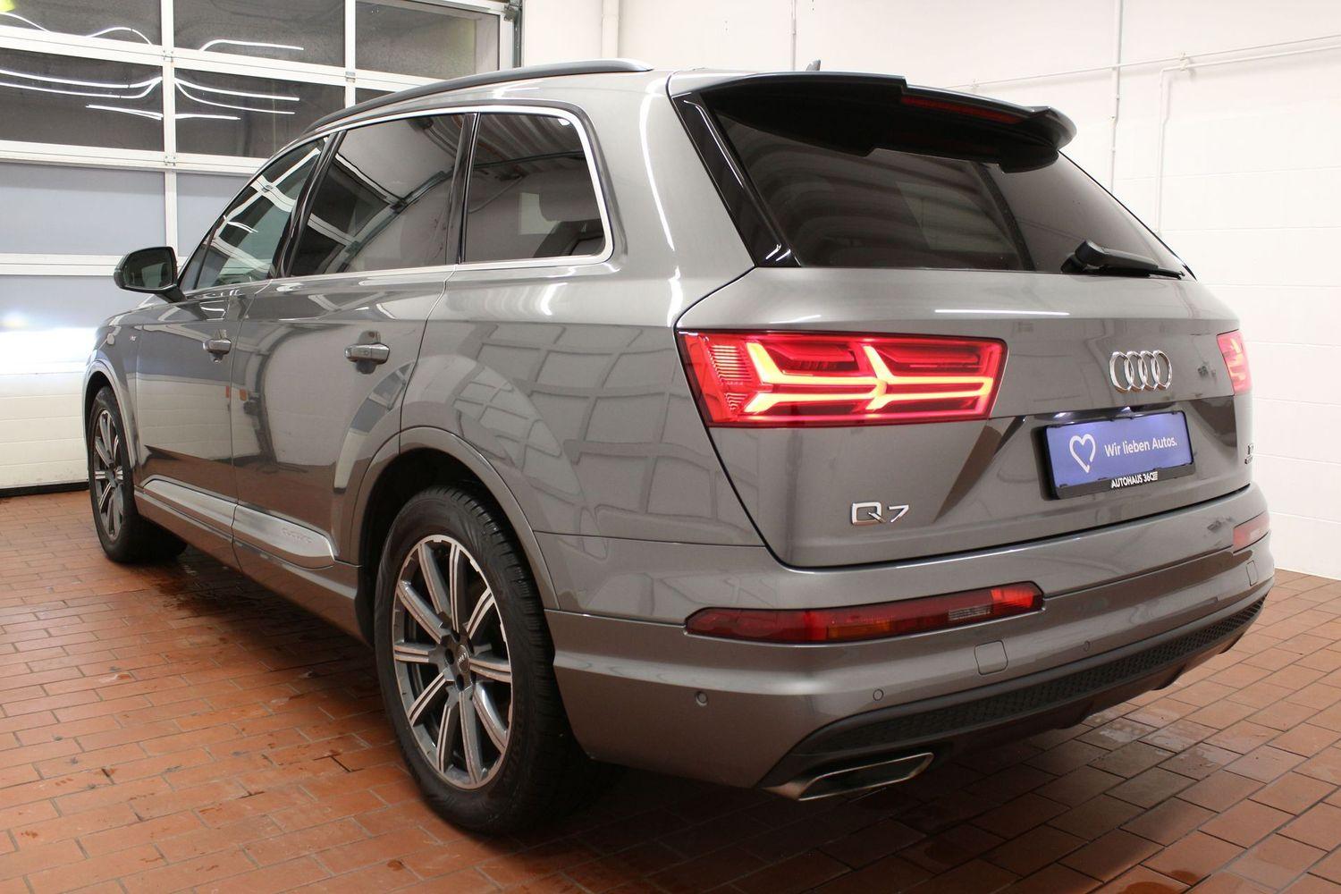 Audi Q7 3.0 TDI quattro S-Line Matrix HUD Bose