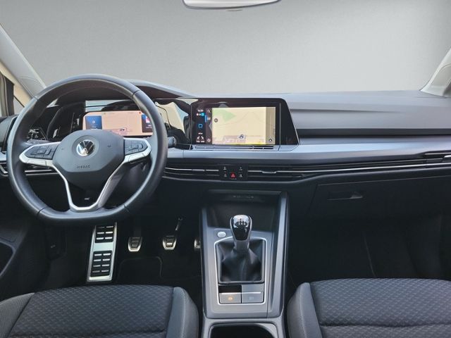 Golf VIII 1.5 TSI ACTIVE STANDHZ+RFK+HEAD-UP+NAV