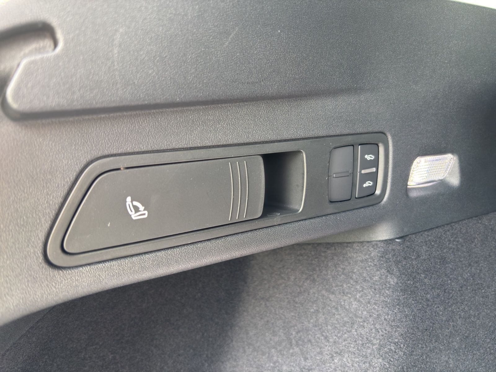 Audi SQ6 e-tron - Bild 16