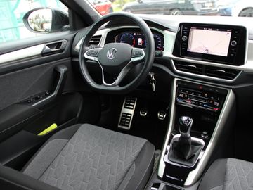 Volkswagen T-Roc Move KLIMA LED NAVI ALU