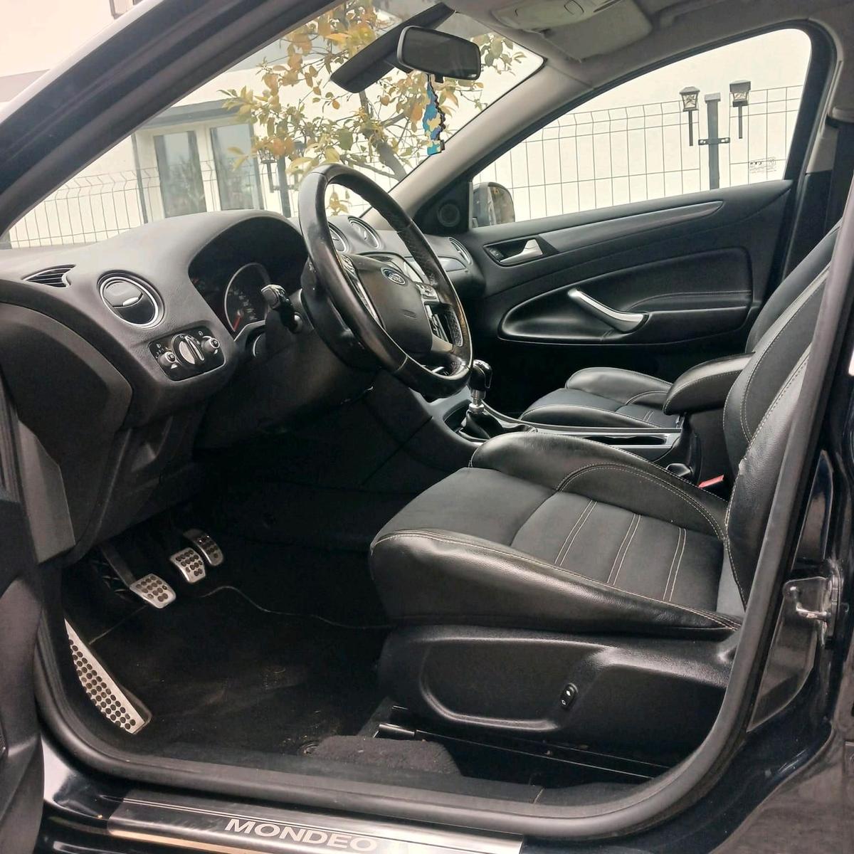 Ford Mondeo 2011 — photo 5