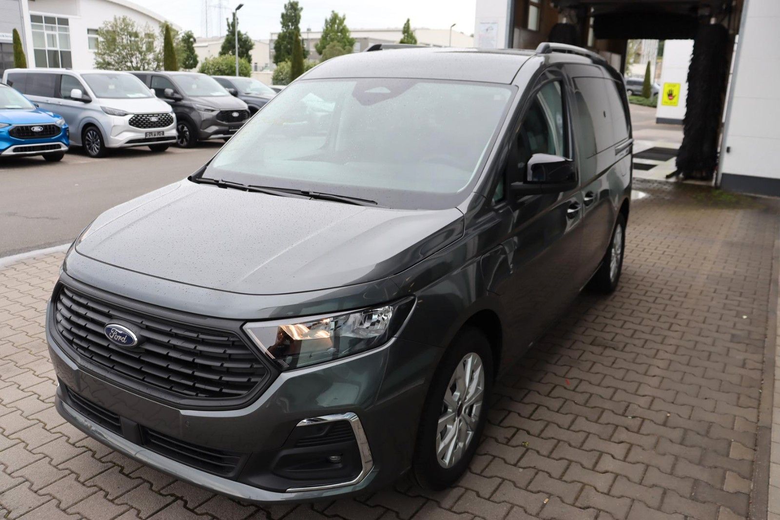 Ford Tourneo Connect Titanium 1.5 EcoB. PHEV imagem 3