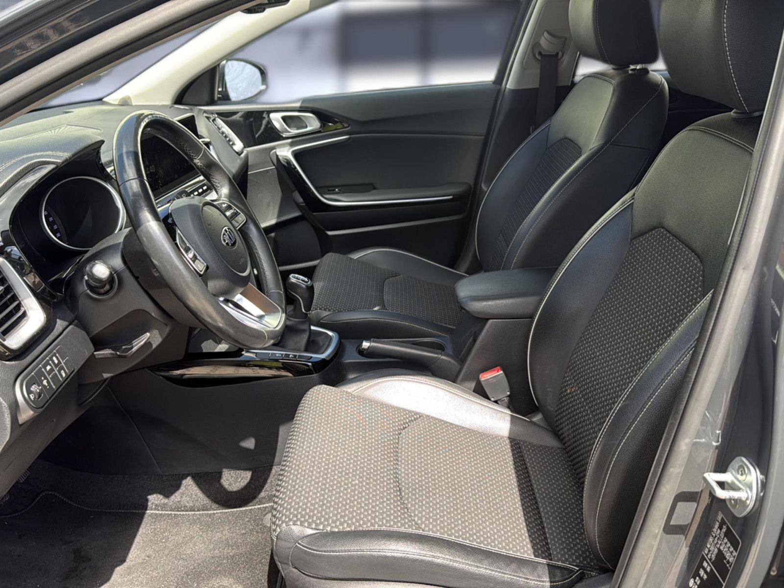 Fahrzeugabbildung Kia XCeed JBL Sound Edition