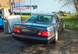 Mercedes-Benz E 240 - Mercedes-Benz 240 Benziner Gebrauchtwagen