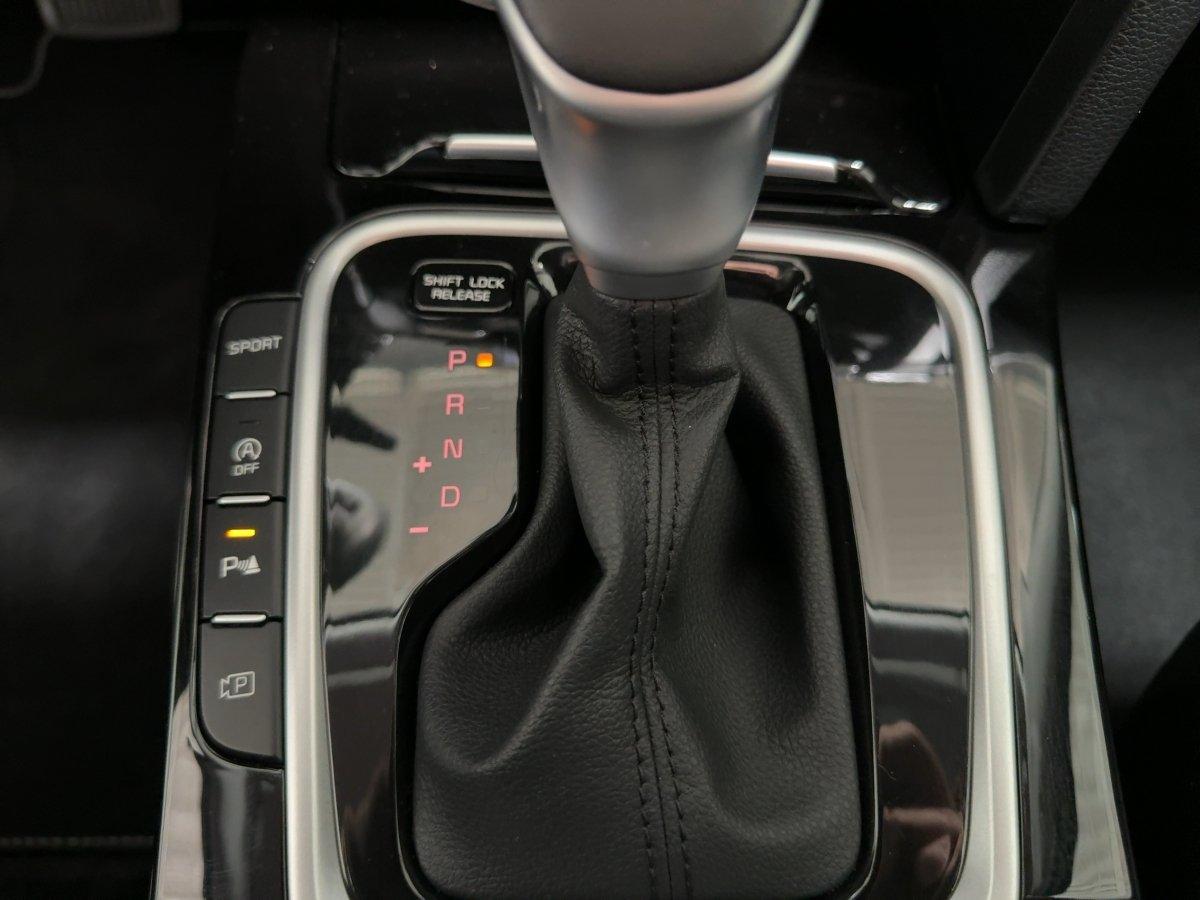Kia cee'd Sportswagon Spirit Glasdach+LED+Kamera ACC