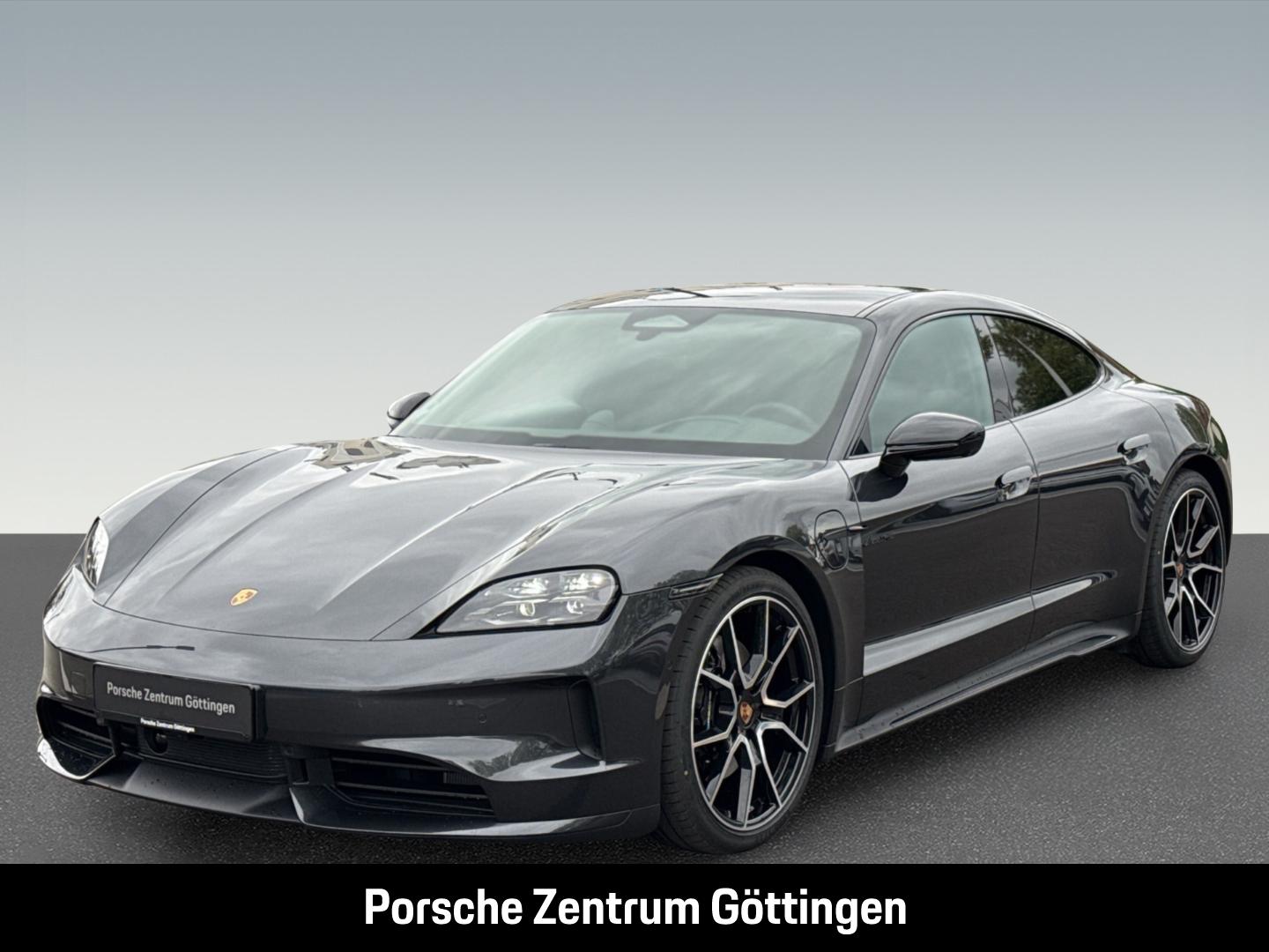 Porsche Taycan 4S Black Edition