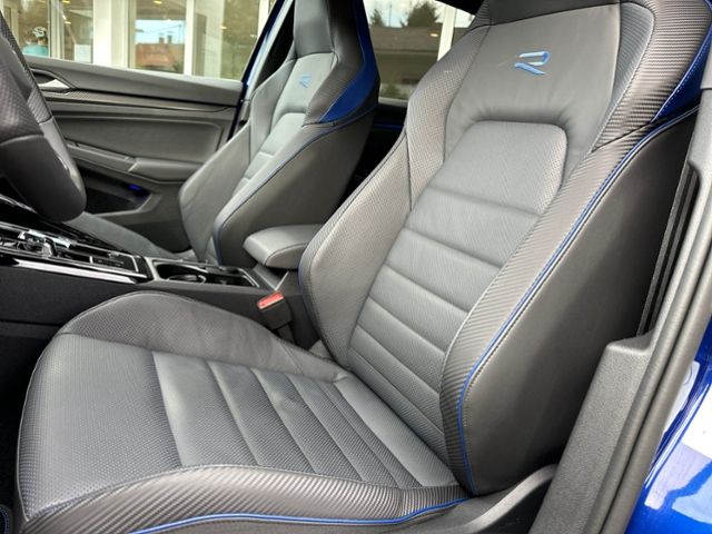 Fahrzeugabbildung Volkswagen Golf R 2,0 TSI DSG 333PS 4MOTION R-PERFORMACE AK