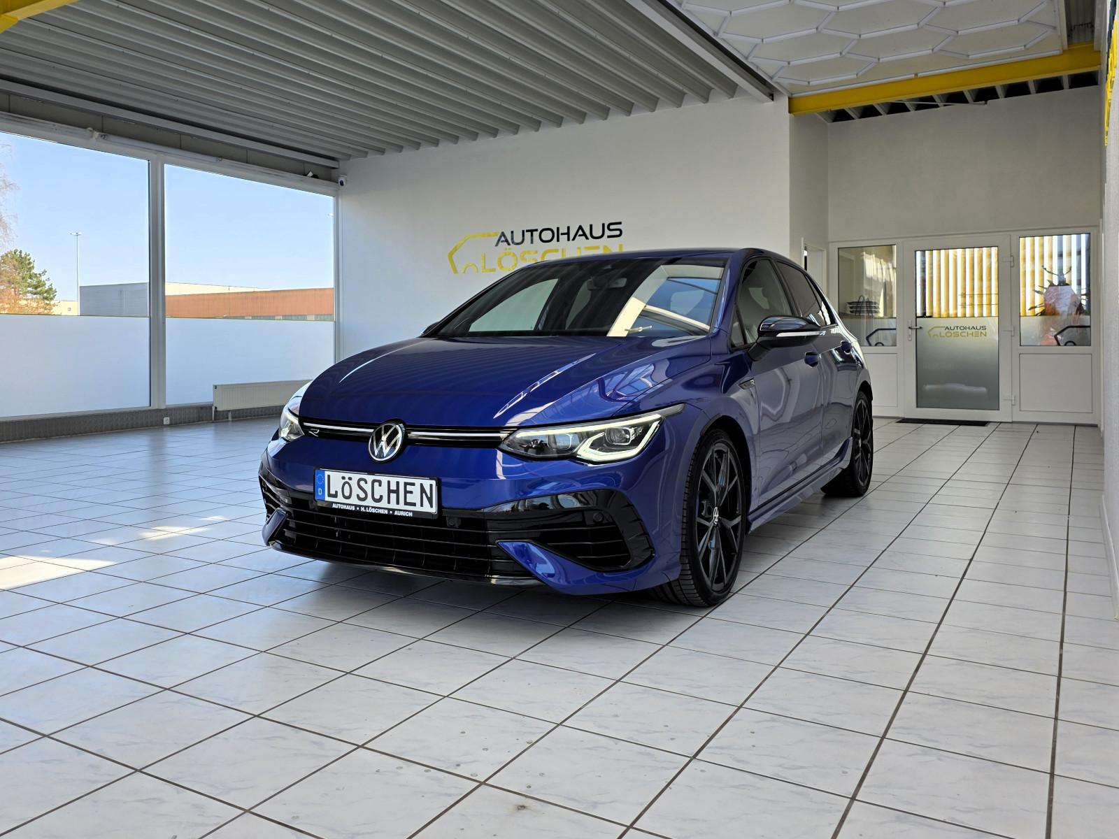 Volkswagen Golf VIII Limo R 4Motion Black Style Akrapovic