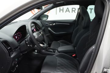 Skoda Karoq Sportline 4x4 AHK Pano 19 Zoll NAVI