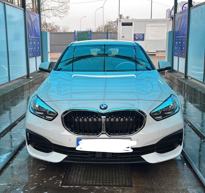 Image of BMW 118