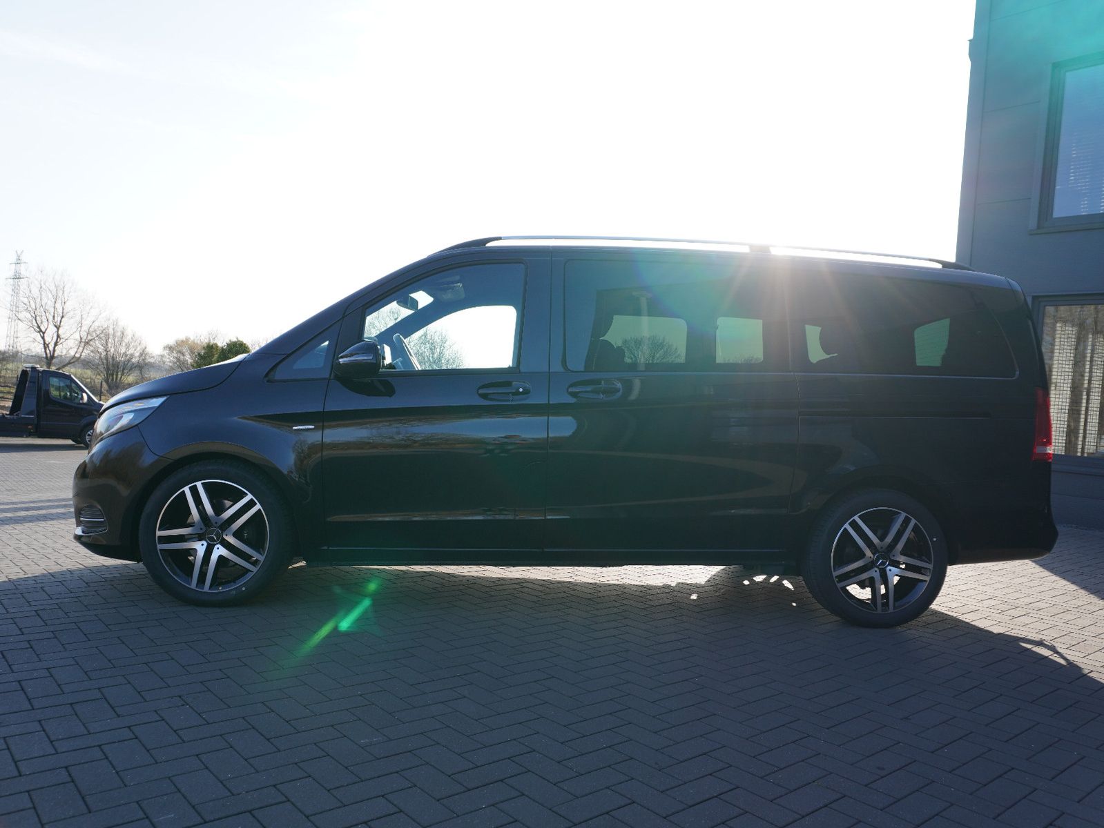 Fahrzeugabbildung Mercedes-Benz V 250 d EXCLUSIVE EDITION