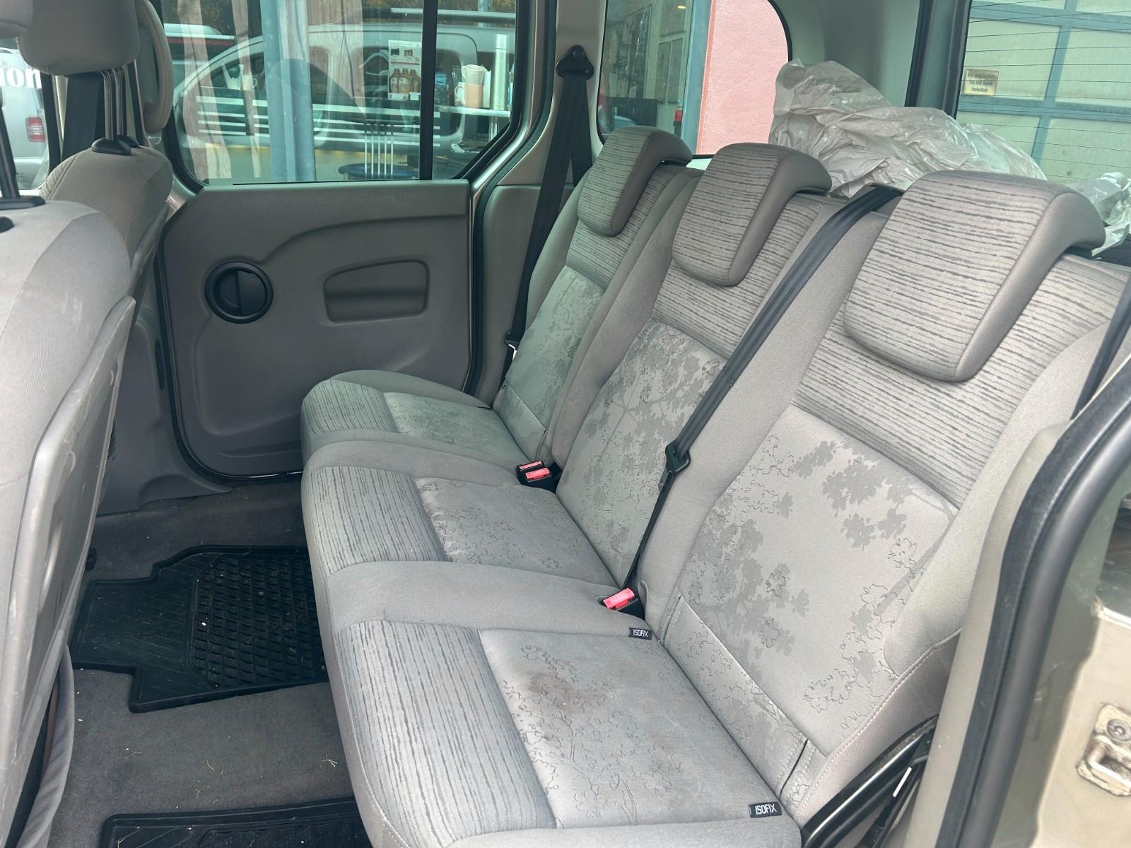 Renault Kangoo 2009 — photo 14